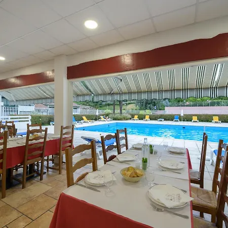 度假村 Village Club Le Saint Ignace 3*