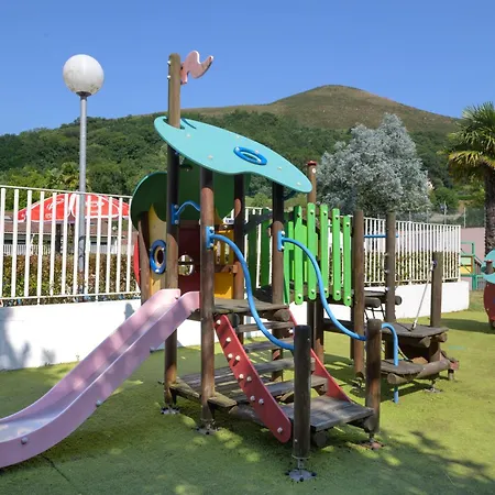 Village Club Le Saint Ignace 亚斯凯恩